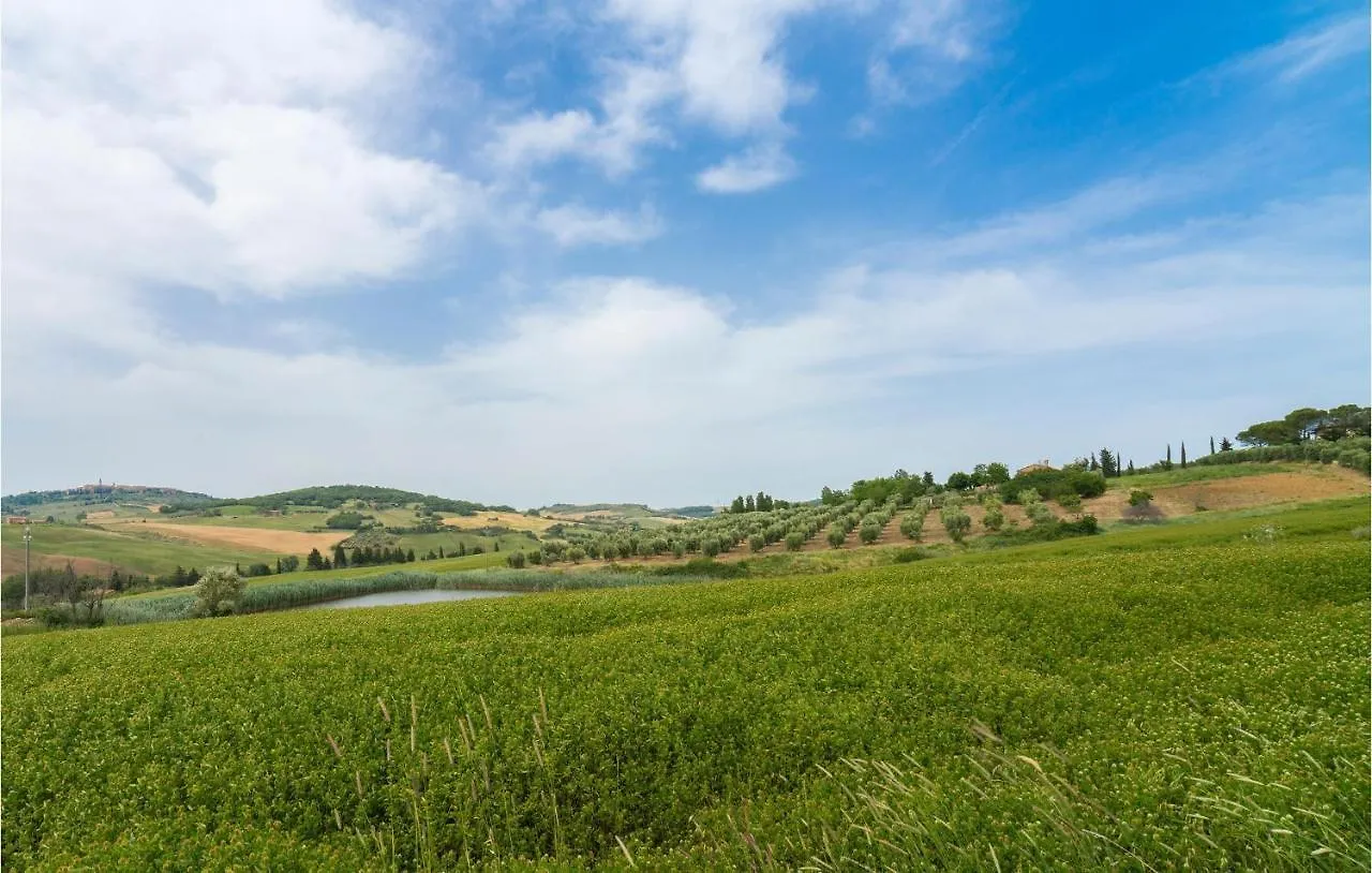 Cozy Home In Sarteano With Kitchen Vakantiehuis