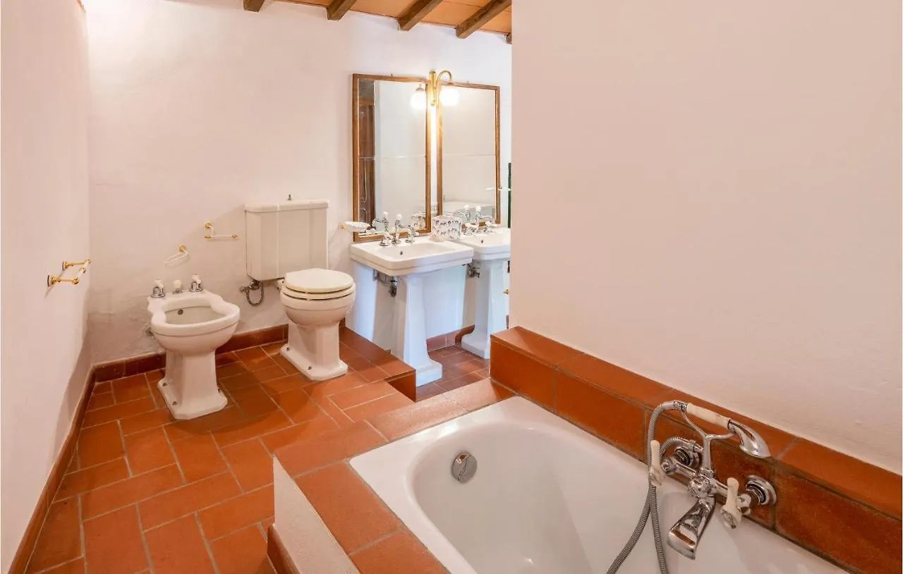 Cozy Home In Sarteano With Kitchen 0*,
