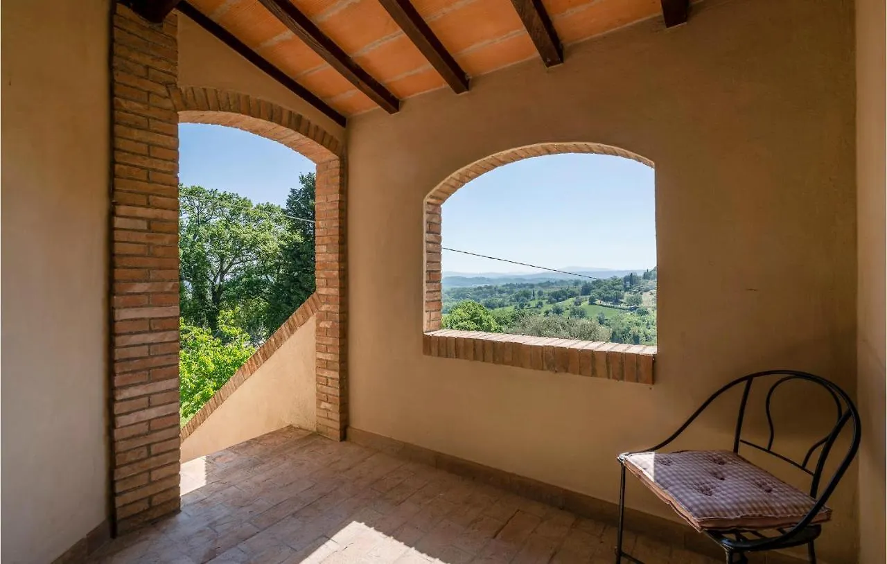 Cozy Home In Sarteano With Kitchen
