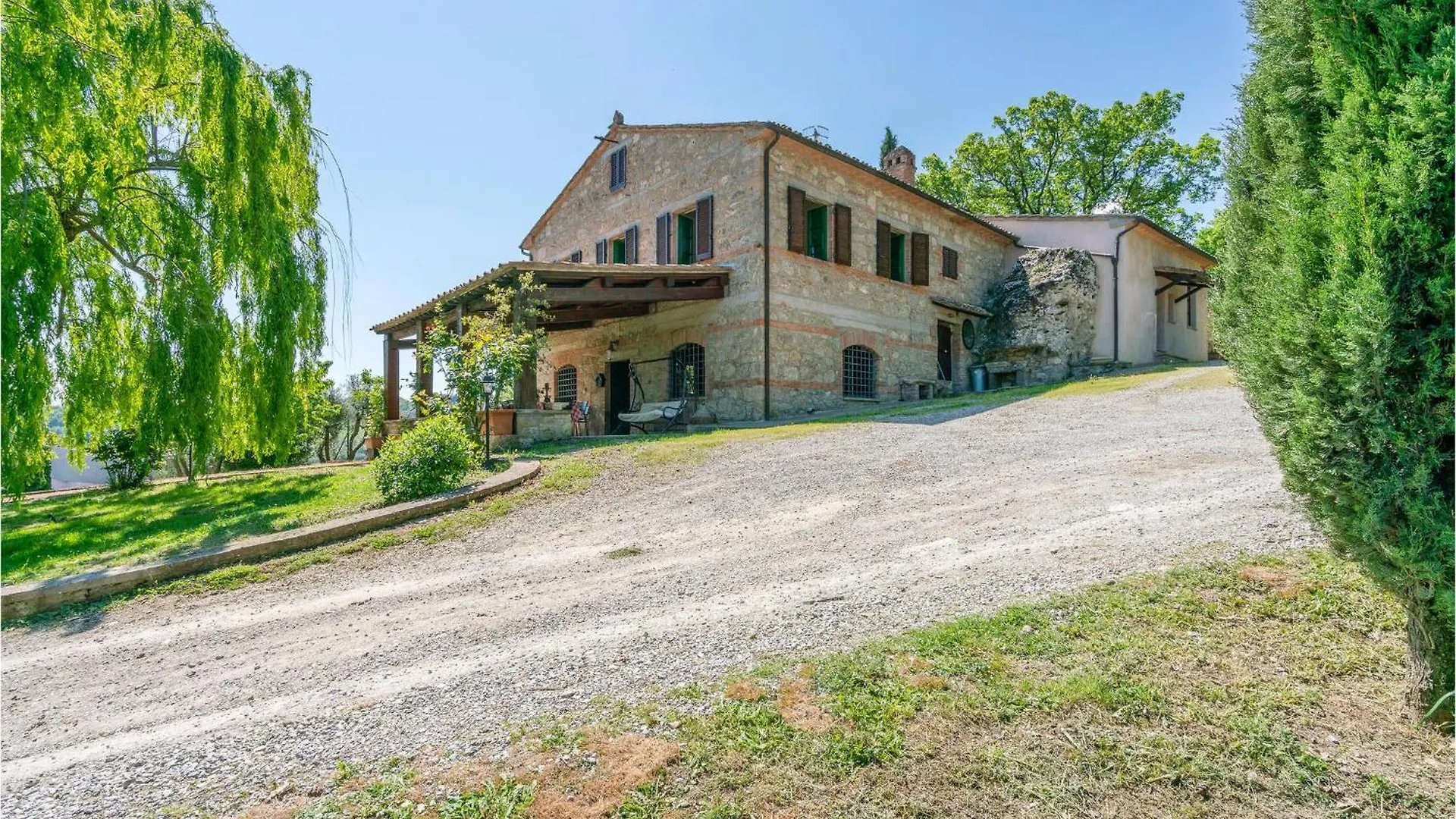 Cozy Home In Sarteano With Kitchen Holiday home